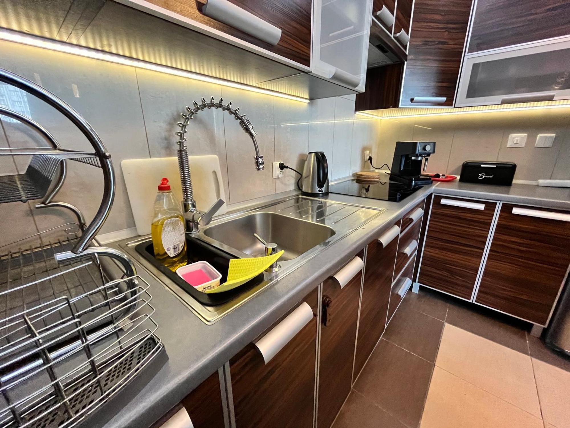 Cracow Stay Premium Apartments Free Parking - 3 X Room - 3 X Aircondition คราคูฟ ภายนอก รูปภาพ